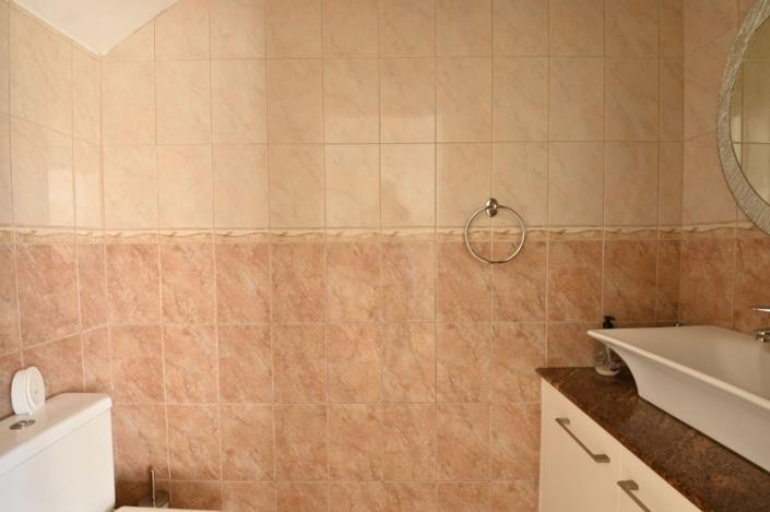 Image No.14-3 Bed Villa for sale