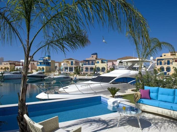 Image No.1-Villa de 3 chambres à vendre à Limassol Marina