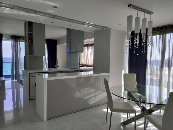 Image No.3-Appartement de 3 chambres à vendre à Potamos Germasogias