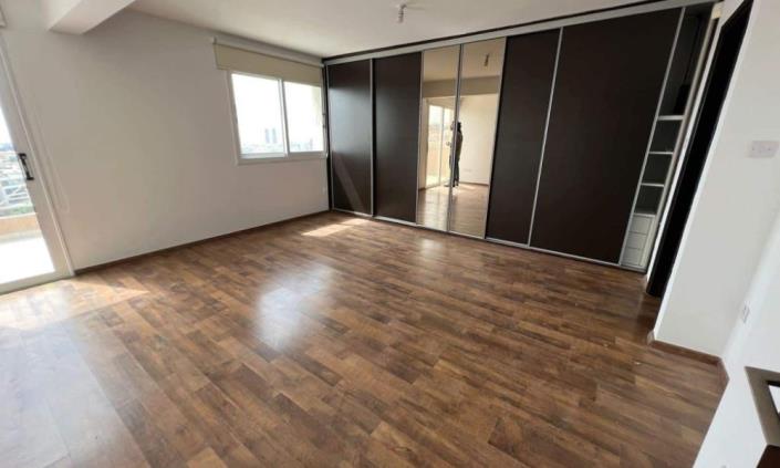 Image No.4-3 Bed Apartment for sale