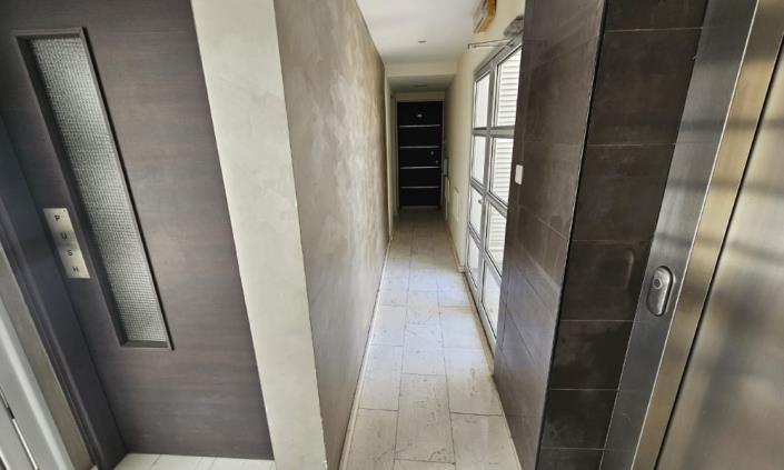 Image No.9-Appartement de 2 chambres à vendre à Germasogeia