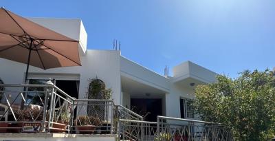 1 - Mesa Geitonia, Maison / Villa