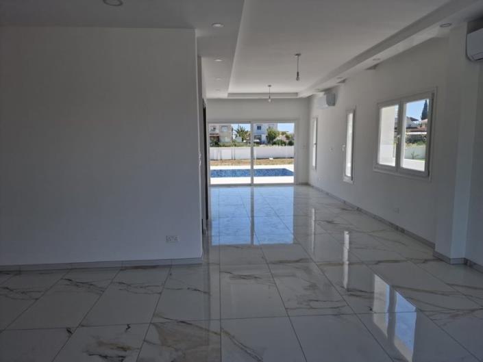 Image No.7-3 Bed House/Villa for sale