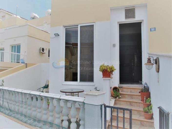 Image No.1-2 Bed House/Villa for sale