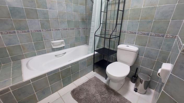 Image No.10-2 Bed Apartment for sale