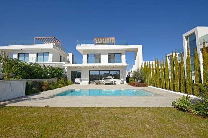 Image No.1-Maison / Villa de 4 chambres à vendre à Protaras