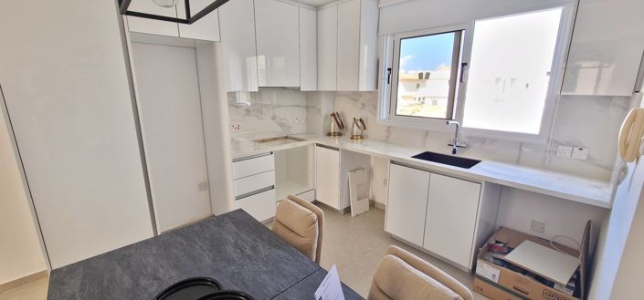 Image No.4-2 Bed Apartment for sale