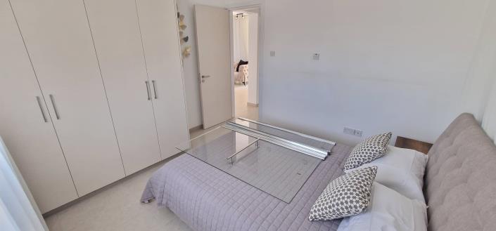 Image No.17-2 Bed Apartment for sale