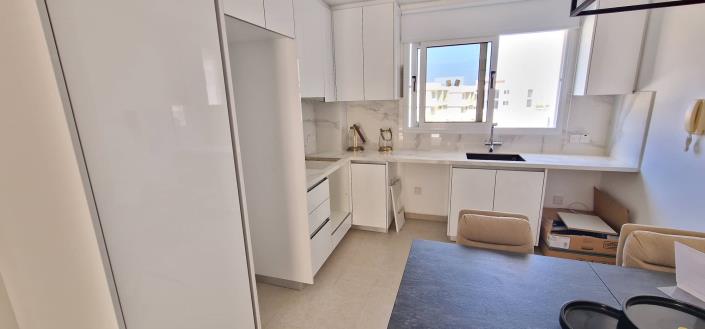 Image No.16-2 Bed Apartment for sale