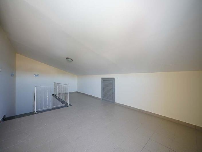 Image No.7-Villa de 8 chambres à vendre à Lefkosia