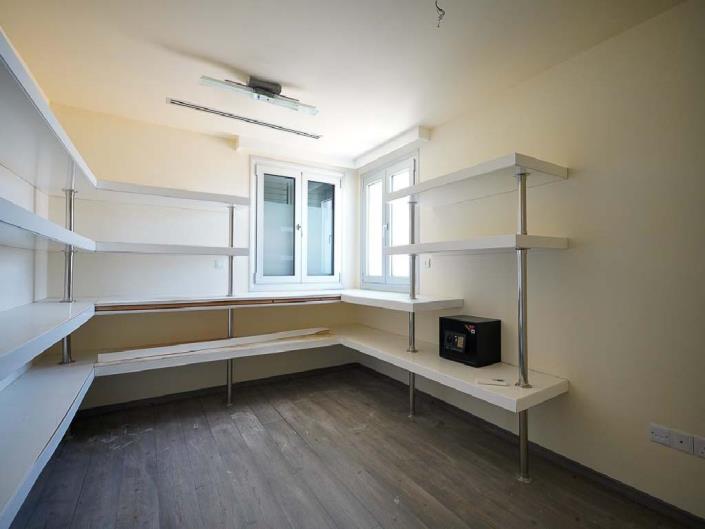 Image No.10-Villa de 8 chambres à vendre à Lefkosia