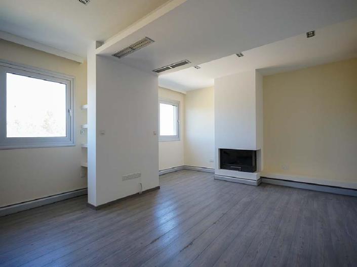 Image No.11-Villa de 8 chambres à vendre à Lefkosia