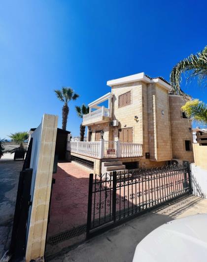 Image No.1-Maison / Villa de 3 chambres à vendre à Ayia Napa