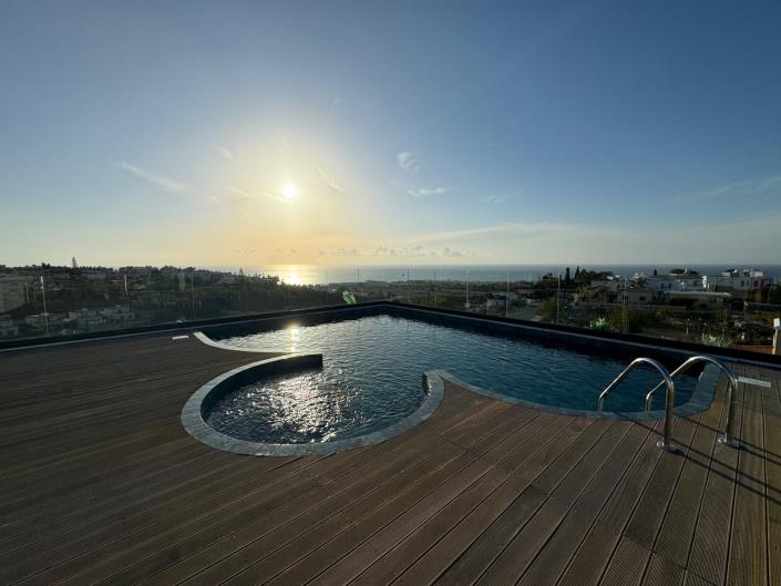 Image No.1-3 Bed Penthouse for sale
