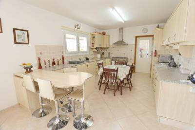 53531-bungalow-for-sale-in-amargeti_full-2