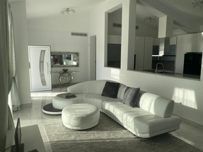 Image No.6-Villa de 4 chambres à vendre à Sea Caves