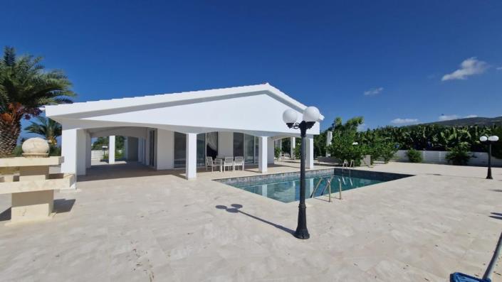 Image No.32-Villa de 4 chambres à vendre à Sea Caves