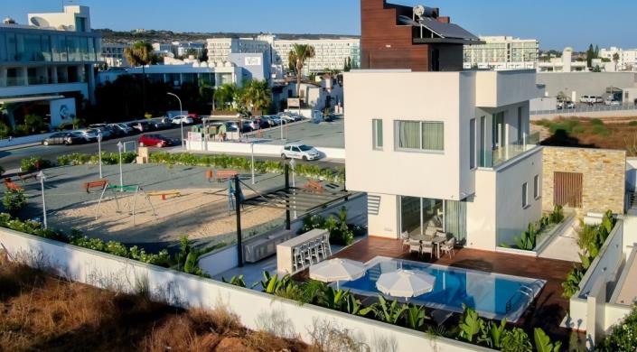 Image No.5-4 Bed Villa / Detached for sale