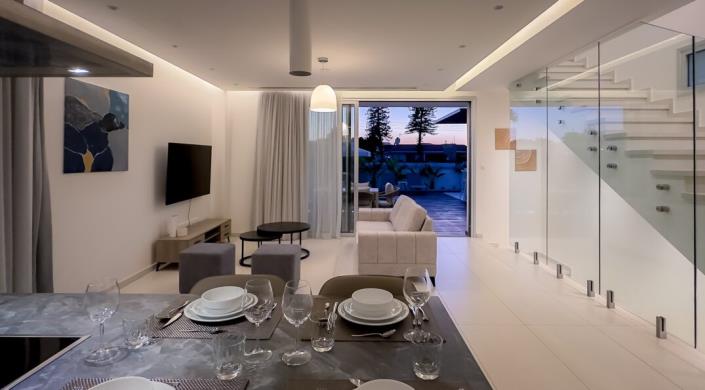 Image No.15-4 Bed Villa / Detached for sale