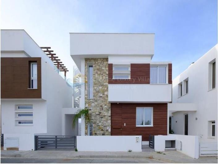Image No.1-Maison / Villa de 3 chambres à vendre à Dromolaxia