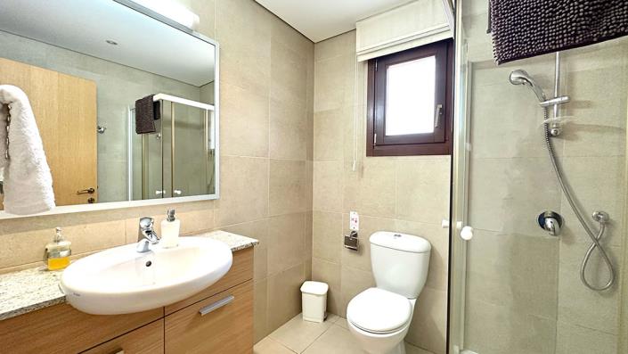 Image No.11-2 Bed Apartment for sale