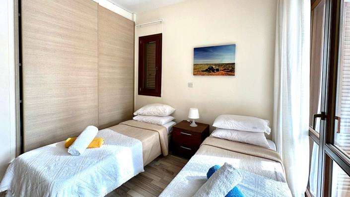 Image No.13-2 Bed Apartment for sale