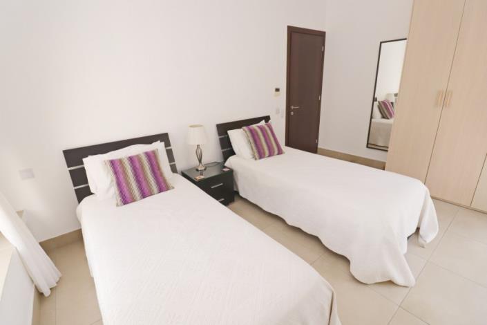 Image No.13-Appartement de 2 chambres à vendre à Peyia