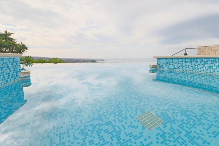 Image No.32-Appartement de 2 chambres à vendre à Peyia