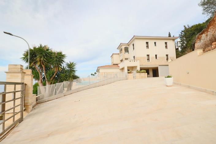 Image No.34-Appartement de 2 chambres à vendre à Peyia