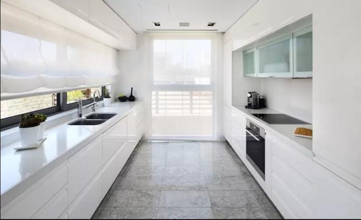 Image No.8-Villa de 4 chambres à vendre à Tsada