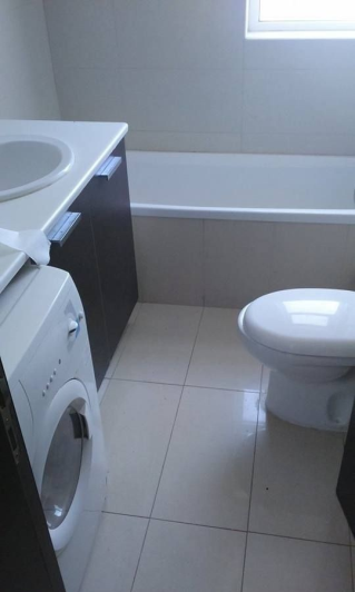 Image No.9-18 Bed Commercial for sale