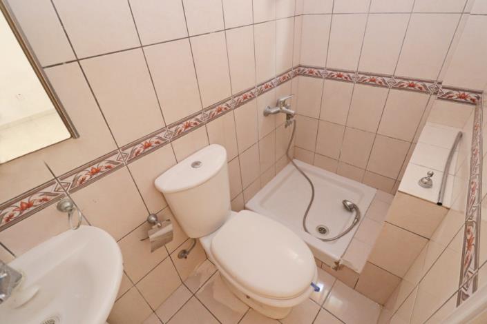 Image No.10-3 Bed Apartment for sale