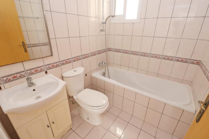 Image No.12-3 Bed Apartment for sale