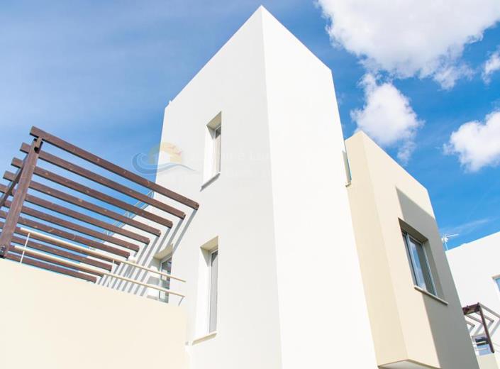 Image No.8-Maison / Villa de 3 chambres à vendre à Peyia