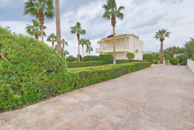 55168-detached-villa-for-sale-in-sea-caves_full-2