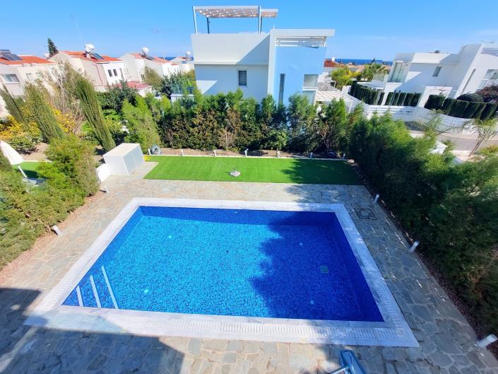 Image No.1-Maison / Villa de 4 chambres à vendre à Cape Greco