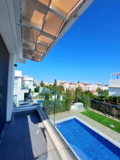 Image No.2-4 Bed House/Villa for sale