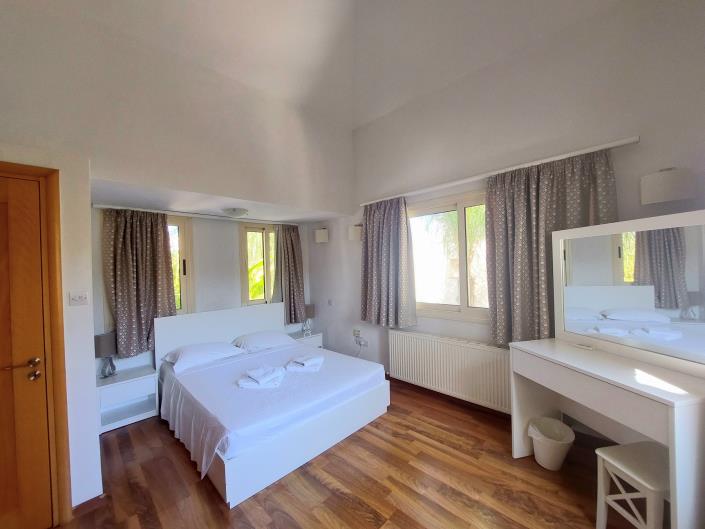 Image No.16-3 Bed House/Villa for sale