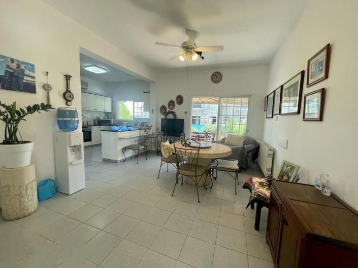 Image No.8-4 Bed House/Villa for sale