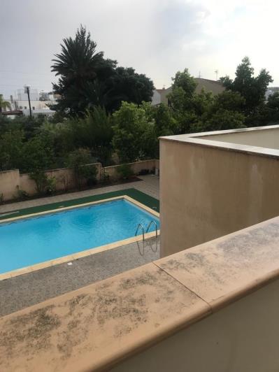 Image No.3-Maison / Villa de 4 chambres à vendre à Oroklini