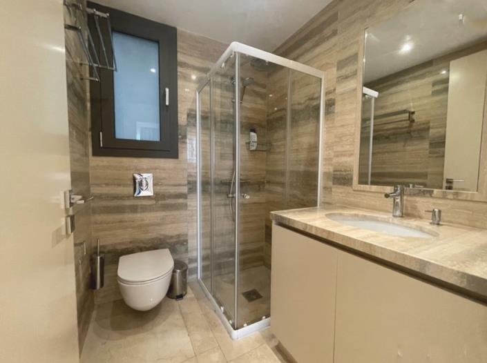 Image No.10-3 Bed Apartment for sale