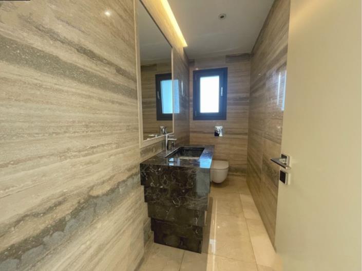 Image No.8-3 Bed Apartment for sale