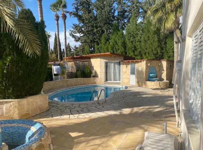 Image No.2-Maison / Villa de 3 chambres à vendre à Sea Caves