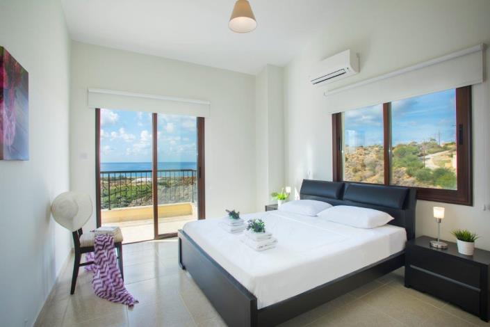 Image No.8-4 Bed Villa for sale