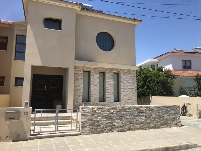 Image No.1-Maison / Villa de 4 chambres à vendre à Aradippou