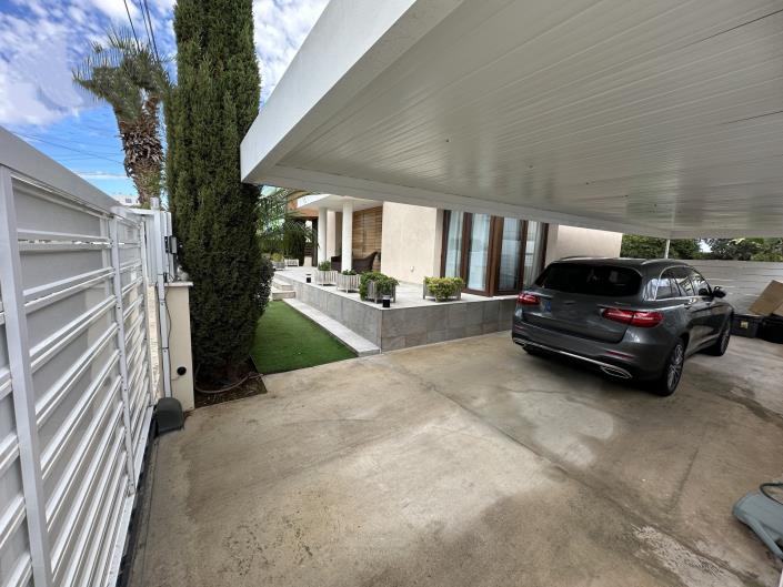 Image No.22-4 Bed House/Villa for sale