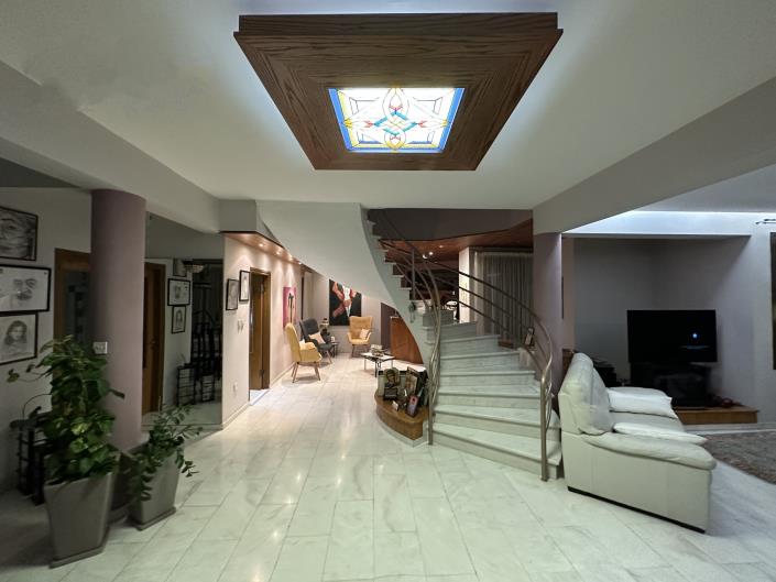 Image No.3-4 Bed House/Villa for sale