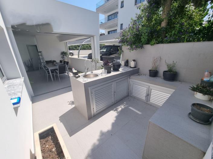 Image No.22-Maison / Villa de 5 chambres à vendre à Aradippou