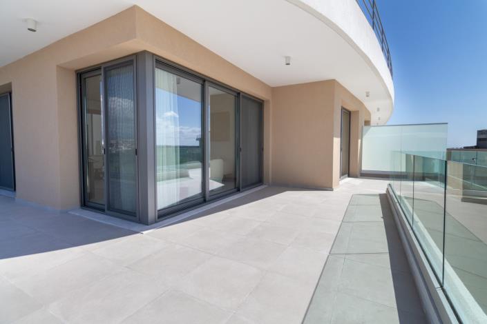 Image No.7-Appartement de 2 chambres à vendre à Zakaki