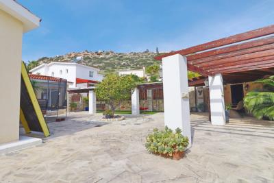 56018-bungalow-for-sale-in-peyia_full